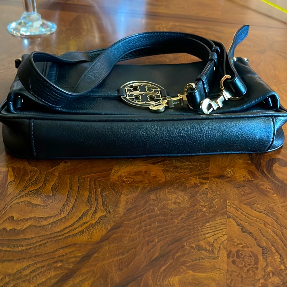 Tory Burch black leather handbag - Picture 10 of 10